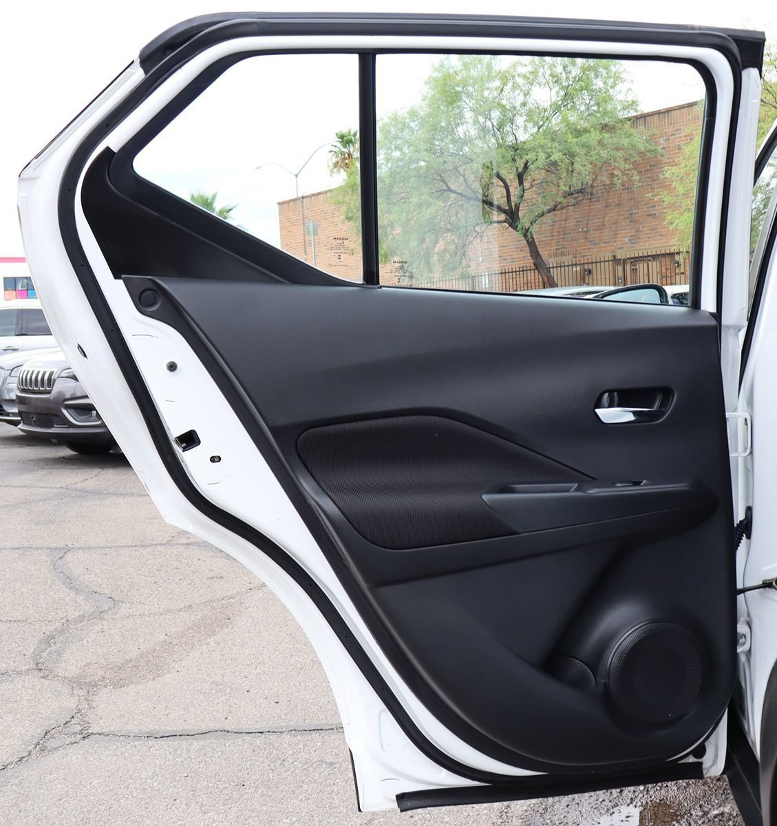 Used 2023 Nissan Kicks SV FWD image 29