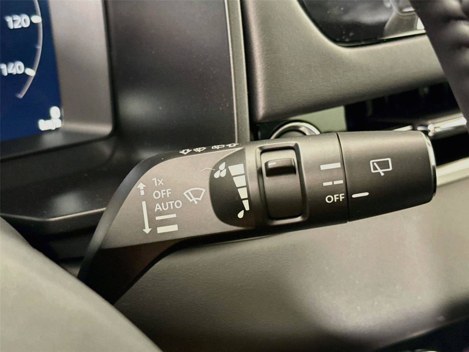 New 2026 Mitsubishi Outlander SE FWD image 6