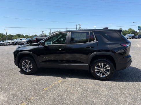 New 2026 Chevrolet Equinox LT w/ Convenience Package II AWD/4WD image 8