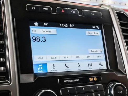 Used 2019 Ford F250 Lariat w/ Lariat Value Package image 26