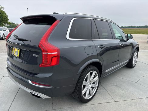 Used 2017 Volvo XC90 T6 Inscription w/ Vision Package AWD/4WD image 4