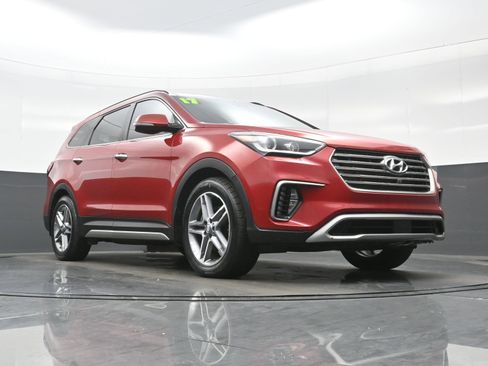 Used 2017 Hyundai Santa Fe Limited image 33