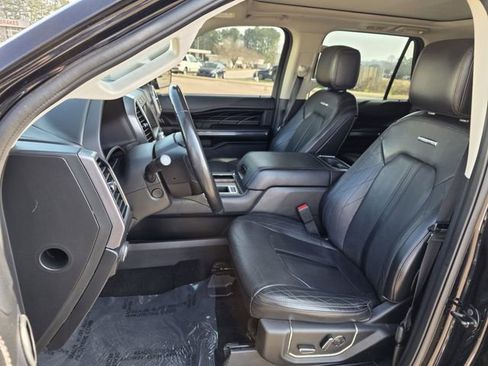 Certified 2020 Ford Expedition Platinum image 12