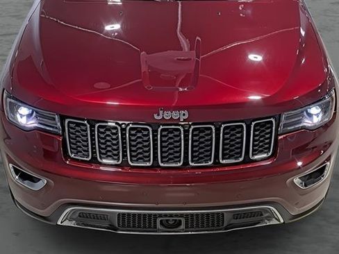 Used 2021 Jeep Grand Cherokee Limited w/ Sun & Sound Group AWD/4WD image 17