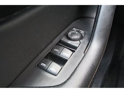 Used 2019 Chevrolet Blazer Premier w/ Sun and Wheels Package FWD image 20