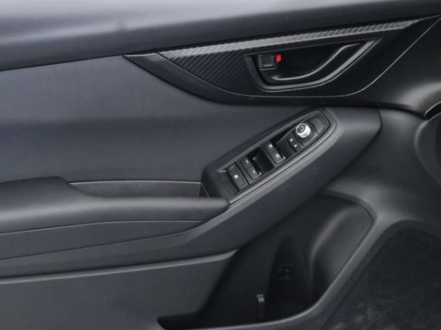 Used 2023 Subaru Crosstrek 2.0i Premium image 23