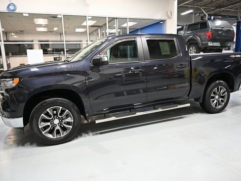 Used 2023 Chevrolet Silverado 1500 LT image 8