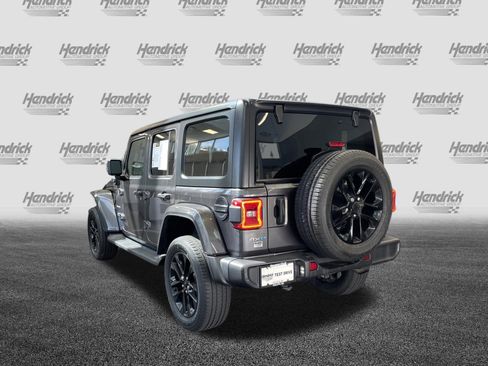 Used 2021 Jeep Wrangler Unlimited Sahara w/ Cold Weather Group image 8
