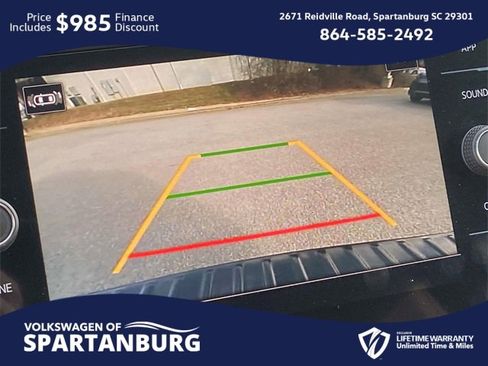 Used 2023 Volkswagen Tiguan SE image 24