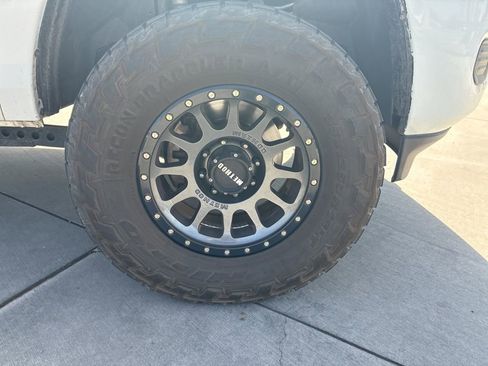 Used 2020 RAM 2500 Big Horn image 5