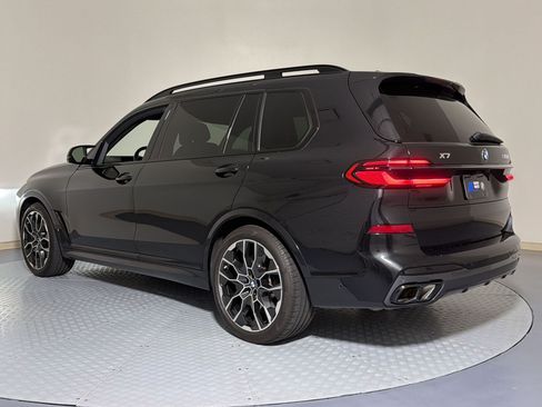 Used 2024 BMW X7 M60i w/ Executive Package AWD/4WD image 3