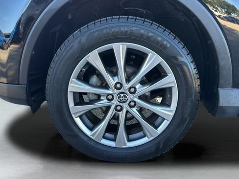 Used 2017 Toyota RAV4 Limited w/ Advanced Technology Package FWD image 41