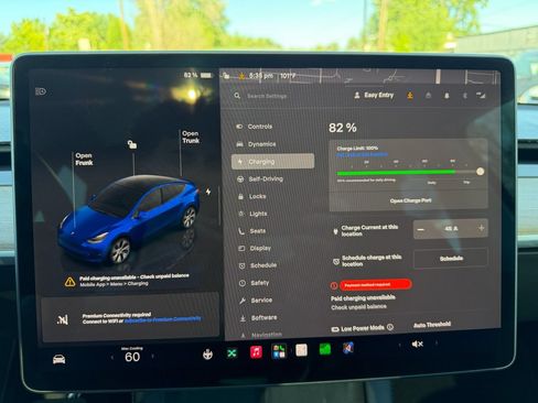 Used 2022 Tesla Model Y Long Range AWD/4WD image 44