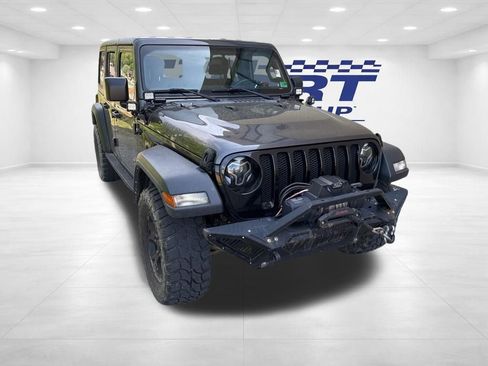 Used 2021 Jeep Wrangler Unlimited Sport image 4