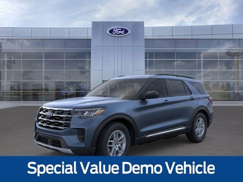 New 2025 Ford Explorer Active image 1