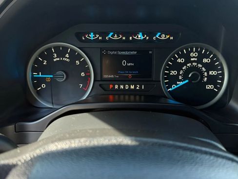 Used 2015 Ford F150 XLT w/ Equipment Group 302A Luxury image 31