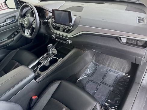 Used 2024 Nissan Altima 2.5 SR image 30