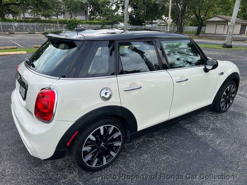 Used 2015 MINI Cooper S image 4