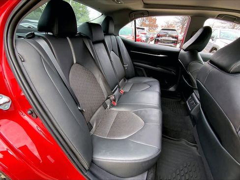 Used 2021 Toyota Camry XSE image 20