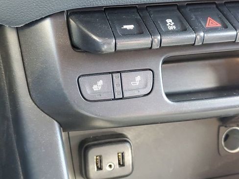 Used 2022 Chevrolet Colorado Z71 w/ Z71 Midnight Edition image 26