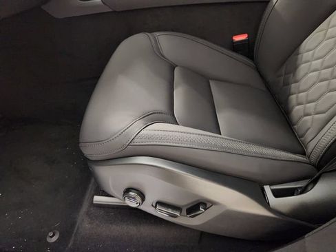 Used 2026 Volvo XC90 B5 Plus w/ Protection Package Premier AWD/4WD image 25