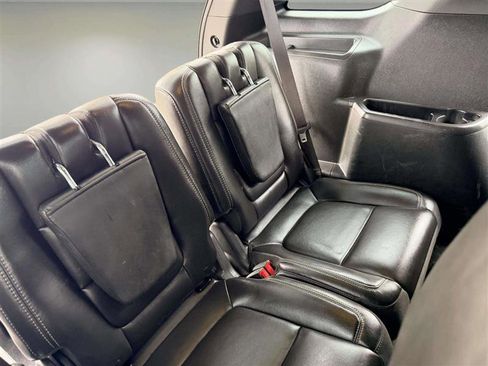 Used 2013 Ford Explorer Sport image 13