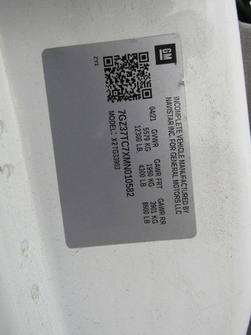 Used 2021 GMC Savana 3500 Extended w/ Power Convenience Package RWD image 25