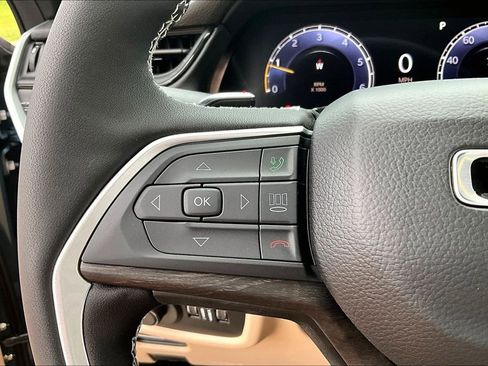 New 2026 Jeep Grand Cherokee Limited w/ Limited Altitude Package AWD/4WD image 23