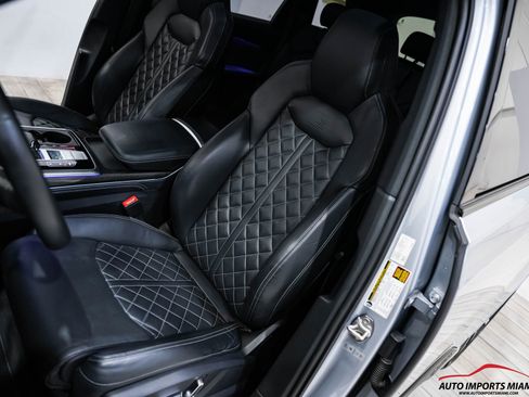 Used 2022 Audi SQ7 Prestige image 38