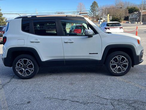 Used 2017 Jeep Renegade Limited image 6