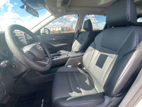 New 2026 Nissan Rogue SV image 12