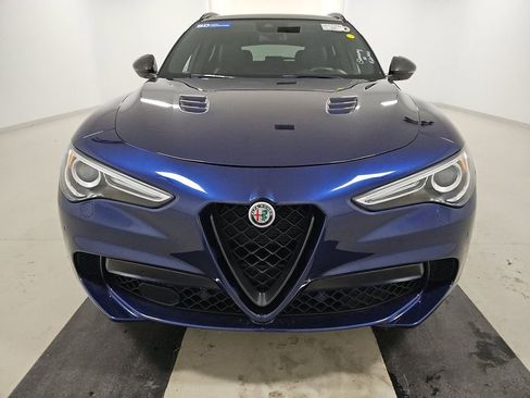 Used 2020 Alfa Romeo Stelvio Quadrifoglio AWD/4WD image 2