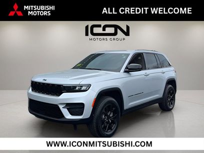 Used 2024 Jeep Grand Cherokee Altitude