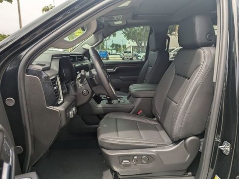 Used 2025 GMC Sierra 1500 Denali image 12