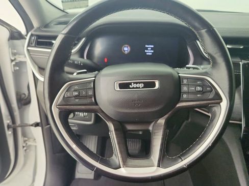 Used 2022 Jeep Grand Cherokee L Limited image 20