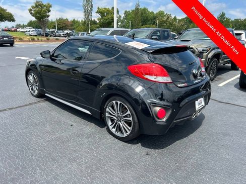 Used 2017 Hyundai Veloster Turbo w/ Tech Package 02 FWD image 16