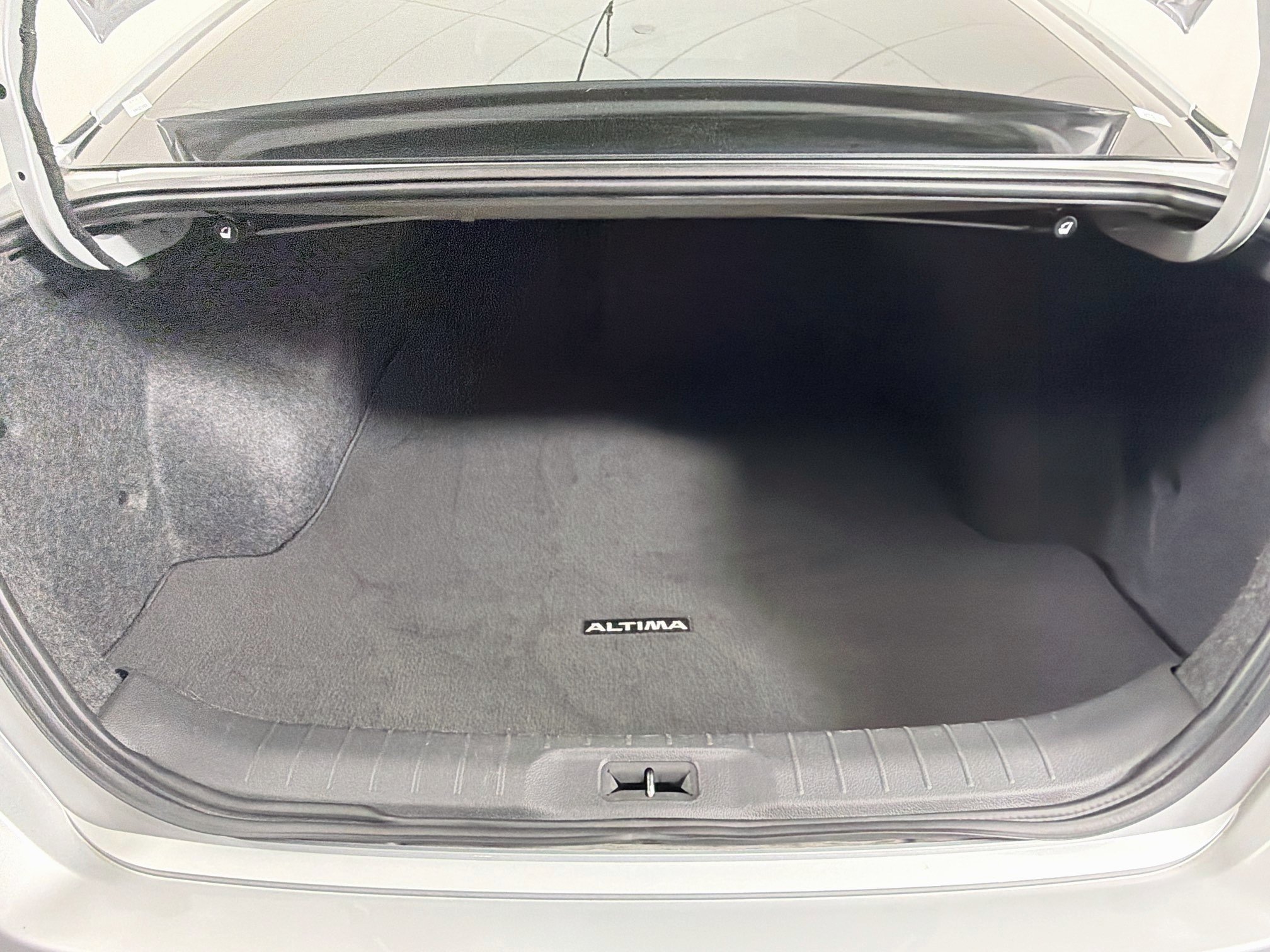 Used 2019 Nissan Altima 2.5 S FWD image 26