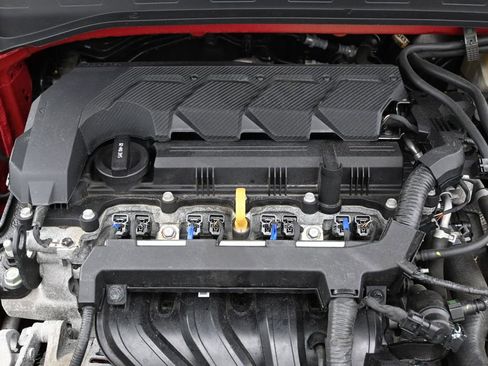 Used 2025 Hyundai Venue SE FWD image 37