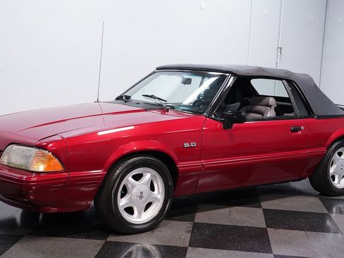 Used 1993 Ford Mustang LX RWD image 7