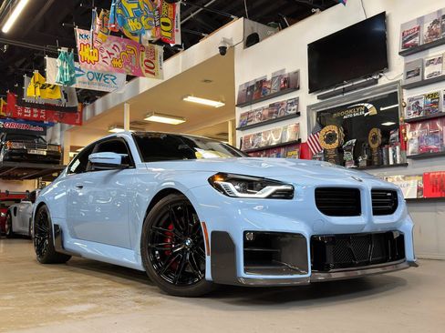 Used 2023 BMW M2 w/ Carbon Package RWD image 1