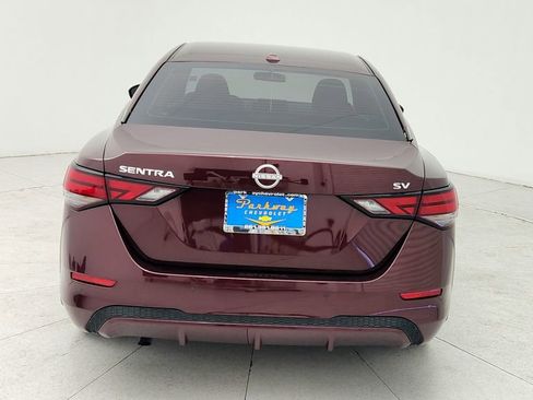 Used 2024 Nissan Sentra SV image 7