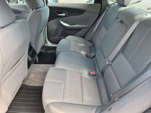 Used 2014 Chevrolet Impala LS w/ LS Convenience Package FWD image 18