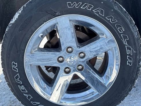 Used 2016 RAM 1500 Express image 17