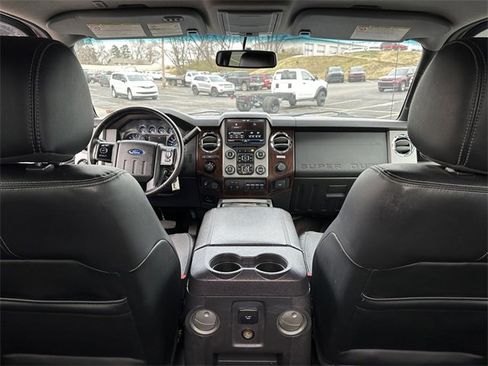 Used 2015 Ford F350 Lariat w/ Chrome Package image 10