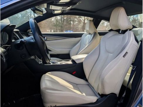 Used 2017 INFINITI Q60 2.0t w/ Premium Plus Package 2.0T image 13