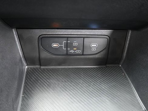 Used 2026 Kia Sportage LX image 18