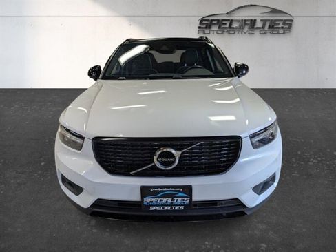 Used 2019 Volvo XC40 T5 R-Design AWD/4WD image 6