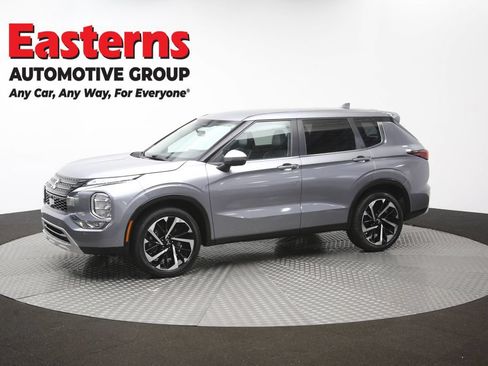 Used 2024 Mitsubishi Outlander SE FWD image 56