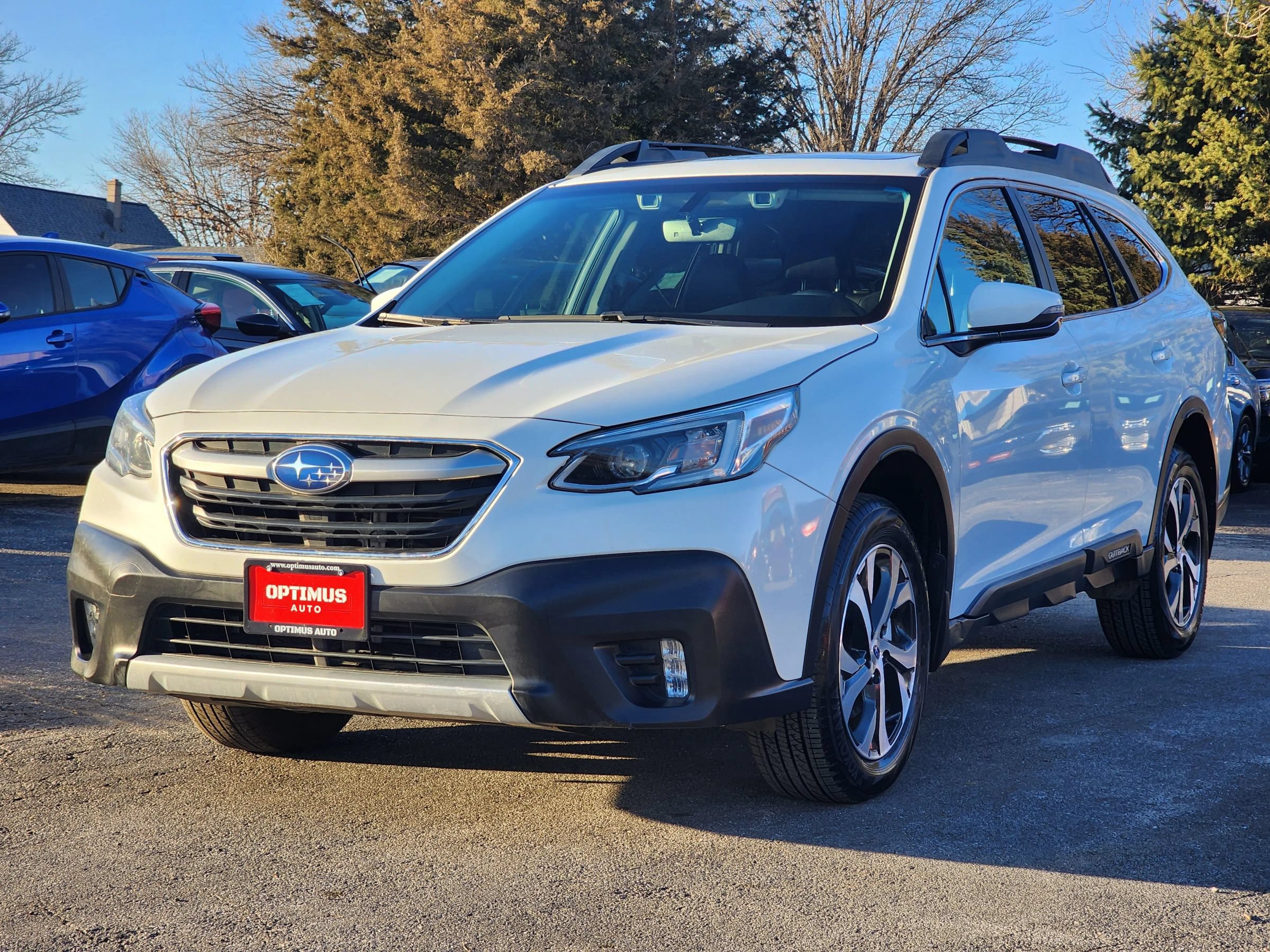 Used 2021 Subaru Outback Limited w/ Popular Package #2 AWD/4WD image 3