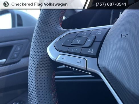 New 2026 Volkswagen GTI SE image 32